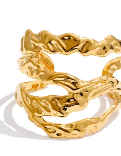 WP.Golden Layered Void Set – Luminous Caress.2