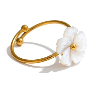 WP.Sunlit Petal Ring – Sweet Elegance.1