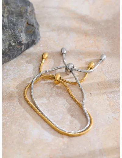 WP.Golden Harmony Pull-Out Bracelet.11