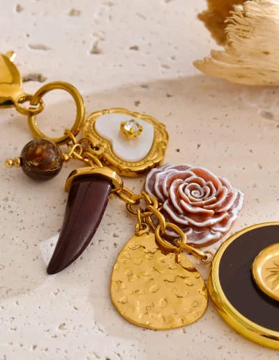 WP.Velvet Rose Heart Charm – Tender Fire.10