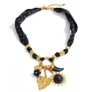WP.Noir Heart Sun Necklace – Artistic Expression.1