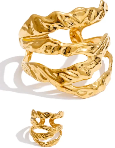 WP.Golden Layered Void Set – Luminous Caress.1