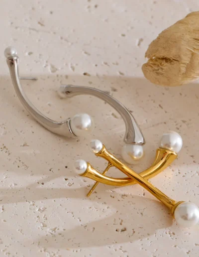 WP.Minimal Pearl Geometry Earrings – Clean Aesthetic.4