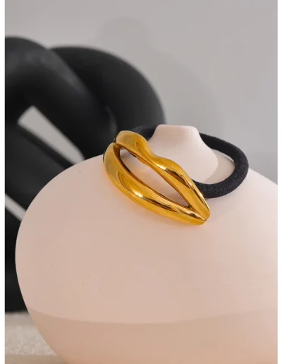 WP.Golden Kiss Hairband – Effortless Glow.13