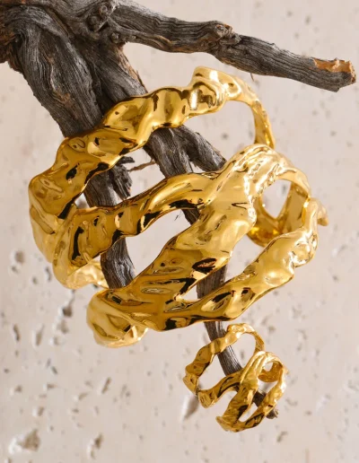 WP.Golden Layered Void Set – Luminous Caress.5