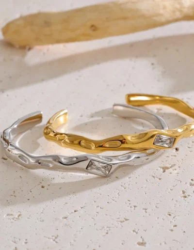 WP.Line Zircon Cuff – Quiet Brilliance.12