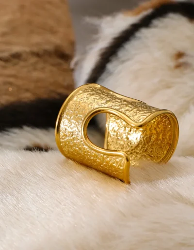 WP.Golden Heritage Open Ring – Urban Refinement.3