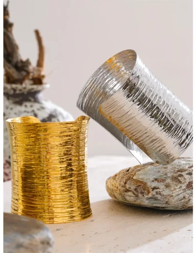 WP.Urban Texture Cuff – Bold Refinement.12