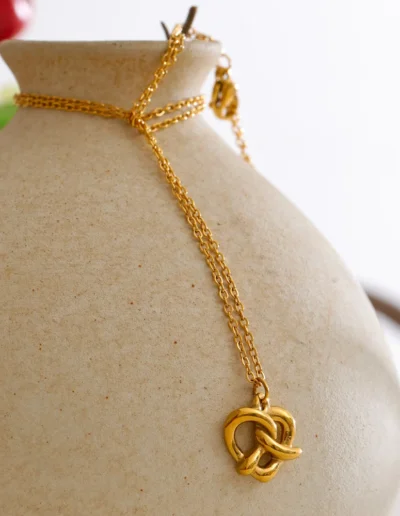 WP.Intertwined Heart Necklace – Lasting Feeling.14
