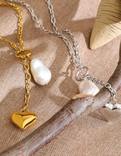 WP.Baroque Pearl Heart Necklace – Graceful Drama.9